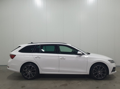Škoda Octavia Combi 1.5 e-TSI Business Edition NAVI/PDC/LED/CRUISE/AIRCO/LMV