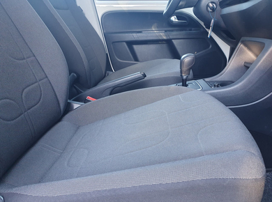 Volkswagen up! 1.0 move up! BlueMotion NAVI/AIRCO/STOELVERW