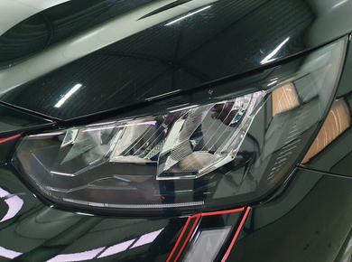 Peugeot 208 1.2 PureTech Active Pack NAVI/PDC/AIRCO/LMV