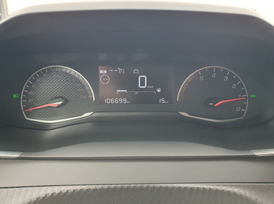 Peugeot 208 1.2 PureTech Active Pack NAVI/PDC/AIRCO/LMV