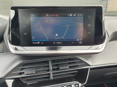 Peugeot 208 1.2 PureTech Active Pack NAVI/PDC/AIRCO/LMV