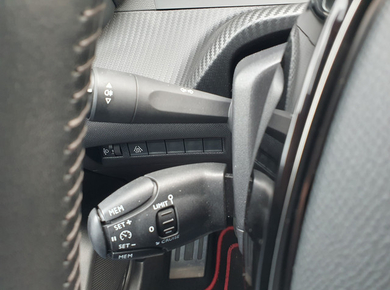 Peugeot 208 1.2 PureTech Active Pack NAVI/PDC/AIRCO/LMV