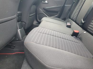 Peugeot 208 1.2 PureTech Active Pack NAVI/PDC/AIRCO/LMV