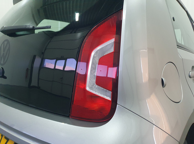 Volkswagen up! 1.0 high up! BlueMotion NAVI/CRUISE/PDC/AIRCO/LMV