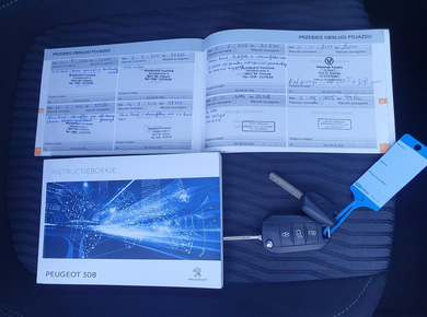 Peugeot 308 SW 1.2 PureTech Blue Lease Premium NAVI/PDC/CRUISE/TRHAAK
