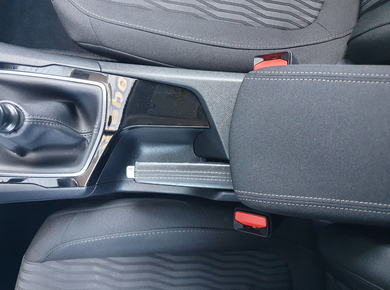 Peugeot 308 SW 1.2 PureTech Blue Lease Premium NAVI/PDC/CRUISE/TRHAAK