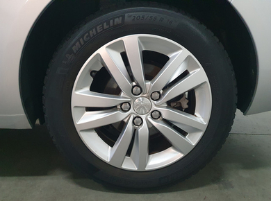 Peugeot 308 SW 1.2 PureTech Blue Lease Premium NAVI/PDC/CRUISE/TRHAAK
