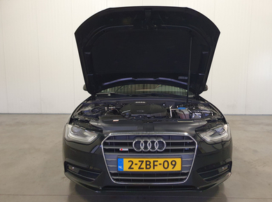 Audi A4 Avant 1.8 TFSI Business Edition PDC/XENON/NAVI/CRUISE/CLIMA/LMV