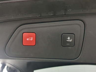 Peugeot 3008 1.2 PureTech Blue Lease Premium NAVI/PDC/CRUISE/CLIMA/CAMERA