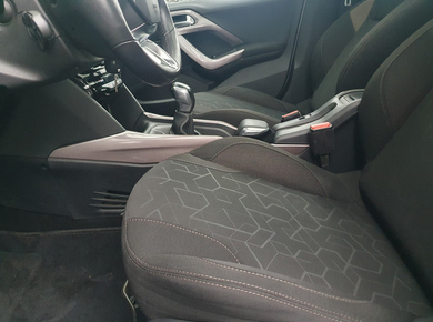 Peugeot 2008 1.2 PureTech Style PANO/NAVI/CLIMA/CRUISE/PDC