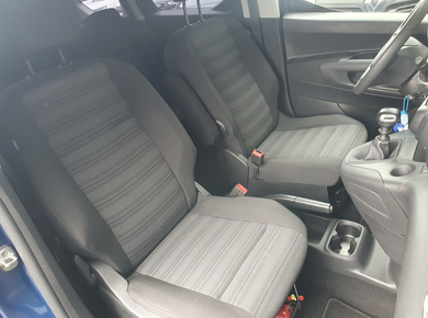 Opel Combo Tour 1.2 Turbo L1H1 Edition PDC/CARPLAY/AIRCO/CRUISE