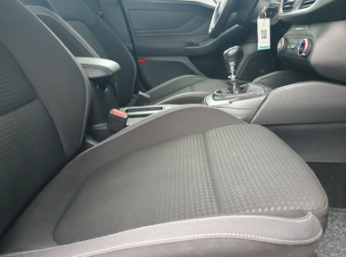 Ford FOCUS Wagon 1.0 EcoBoost Hybrid Trend Edition Business NAVI/CAMERA/CRUISE/TRHAAK/LMV