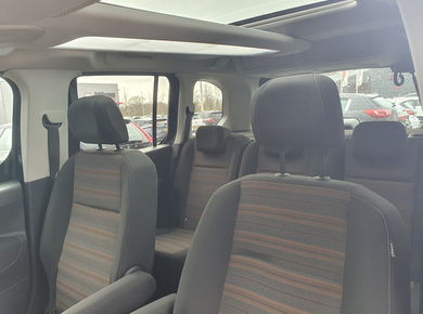 Opel Combo Tour 1.2 Turbo L1H1 Edition PANO/CRUISE/CARPLAY/TRHAAK/LMV
