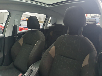 Peugeot 2008 1.2 PureTech Style PANO/NAVI/CLIMA/CRUISE/PDC