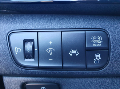 Kia Niro 1.6 GDi Hybrid ExecutiveLine NAVI/TRHAAK/CRUISE/AIRCO/LMV