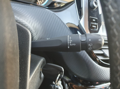 Peugeot 2008 1.2 PureTech Allure NAVI/CARPLAY/CRUISE/