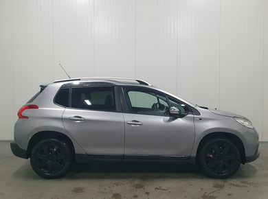 Peugeot 2008 1.2 PureTech Style PANO/NAVI/CLIMA/CRUISE/PDC