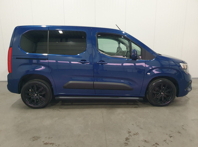 Opel Combo Tour 1.2 Turbo L1H1 Edition PDC/CARPLAY/AIRCO/CRUISE