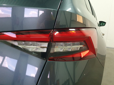 Škoda Kodiaq 1.5 TSI Business Edition PDC/TREKH./CARPLAY/NAVI/CRUISE/AIRCO/LMV