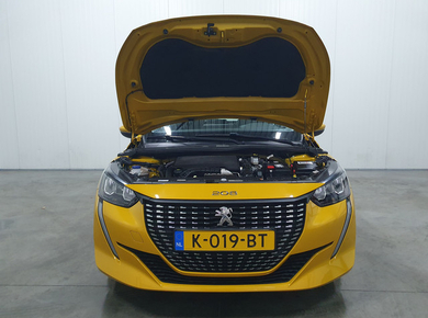 Peugeot 208 1.2 PureTech Allure NAVI/CRUISE/AIRCO/LMV