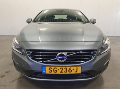 Volvo V60 2.0 T4 Polar+ NAVI/PDC/LEDER/CRUISE/CLIMA/LMV