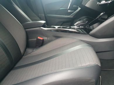 Peugeot 2008 1.2 PureTech Blue Lease Allure NAVI/TRHAAK/CRUISE/CAMERA/PDC