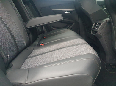 Peugeot 3008 1.2 PureTech Blue Lease Premium NAVI/PDC/CRUISE/CLIMA/CAMERA