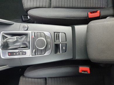 Audi A3 Sportback 1.4 TFSI CoD Ambition Pro Line plus S-LINE PDC/NAVI/CRUISE/CLIMA/LMV