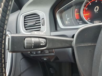 Volvo V60 2.0 T4 Polar+ NAVI/PDC/LEDER/CRUISE/CLIMA/LMV