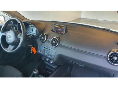 Audi A1 Sportback 1.2 TFSI Attraction Pro Line Business LEDER/NAVI/CRUISE/LMV