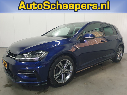 Volkswagen Golf 1.0 TSI Highline Business R VIRTUEL-COCKPIT/CAMERA/NAVI/CRUISE