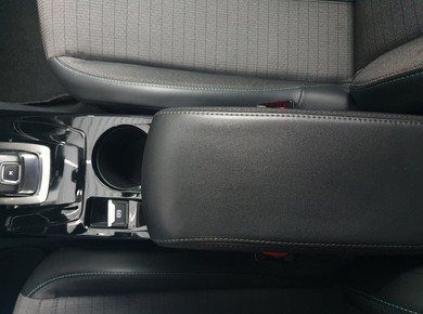 Peugeot 2008 1.2 PureTech Blue Lease Allure NAVI/TRHAAK/CRUISE/CAMERA/PDC