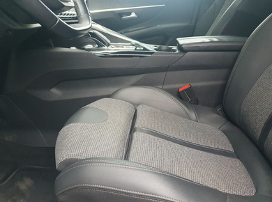 Peugeot 3008 1.2 PureTech Blue Lease Premium NAVI/PDC/CRUISE/CLIMA/CAMERA