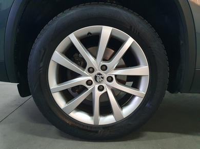 Škoda Kodiaq 1.5 TSI Business Edition PDC/TREKH./CARPLAY/NAVI/CRUISE/AIRCO/LMV