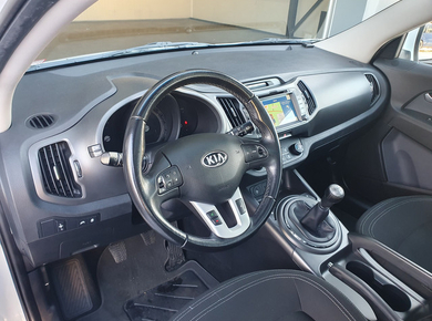 Kia Sportage 2.0 Plus Pack PANO/NAVI/CRUISE/TRHAAK