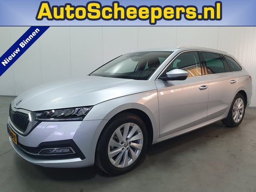 Škoda Octavia Combi 1.0 e-TSI Business Edition NAVI/CARPLAY/LED/LMV/TRHAAK