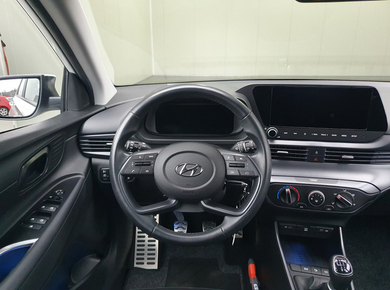 Hyundai Bayon 1.0 T-GDI Comfort Smart NAVI/PDC/CRUISE/CLIMA/LMV