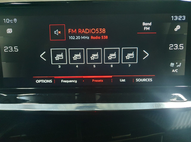 Peugeot 2008 1.2 PureTech Blue Lease Allure NAVI/TRHAAK/CRUISE/CAMERA/PDC