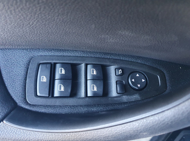 BMW X2 xDrive25e Executive NAVI/CRUISE/CLIMA/LMV