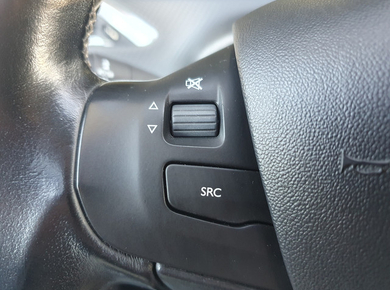 Peugeot 2008 1.2 PureTech Allure NAVI/CARPLAY/CRUISE/