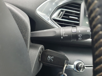 Peugeot 308 1.6 BlueHDi Blue Lease Executive PANO/NAVI/PDC/CRUISE/CLIMA/LMV