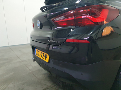 BMW X2 xDrive25e Executive NAVI/CRUISE/CLIMA/LMV
